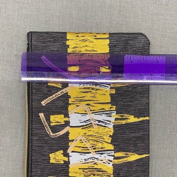 Ipsy Gold and Silver Ladies Makeup Bag - Picture 9 of 9